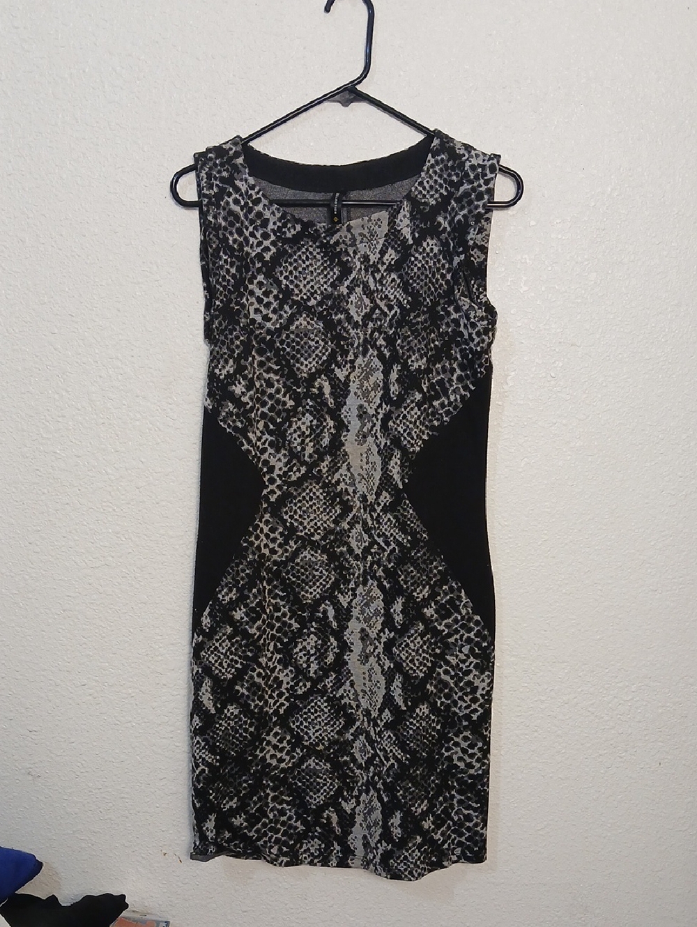 Sleeveless Black Snake-Print Mini Dress
